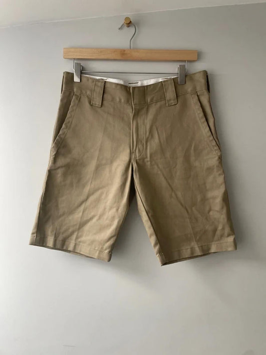 Men’s Dickies Slim Straight Fit Chino Short In Beige - W30/L10.5- 3185