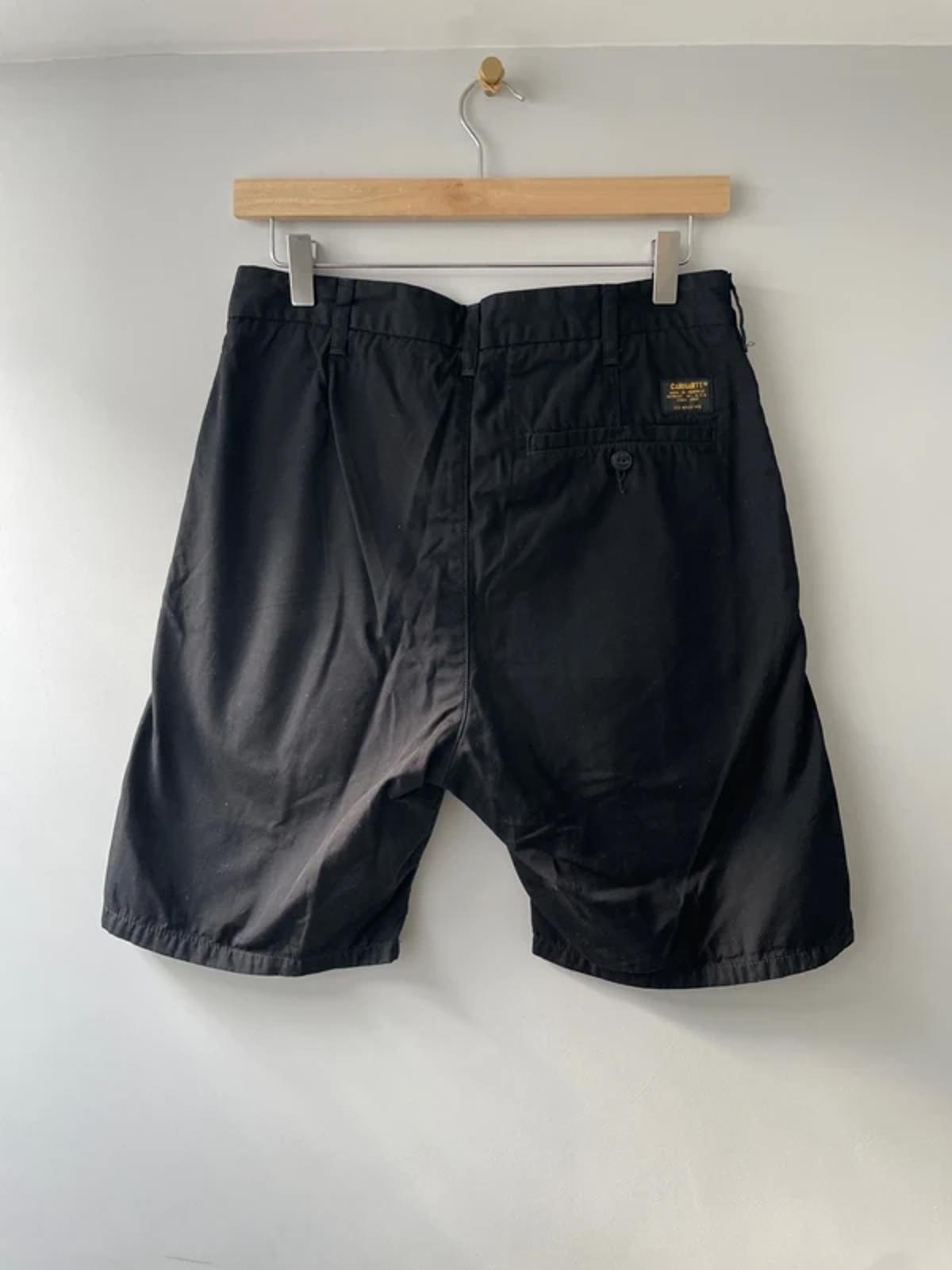 Men’s Carhartt WIP Gerald Chino Shorts in Black - W28/L8 - 3072
