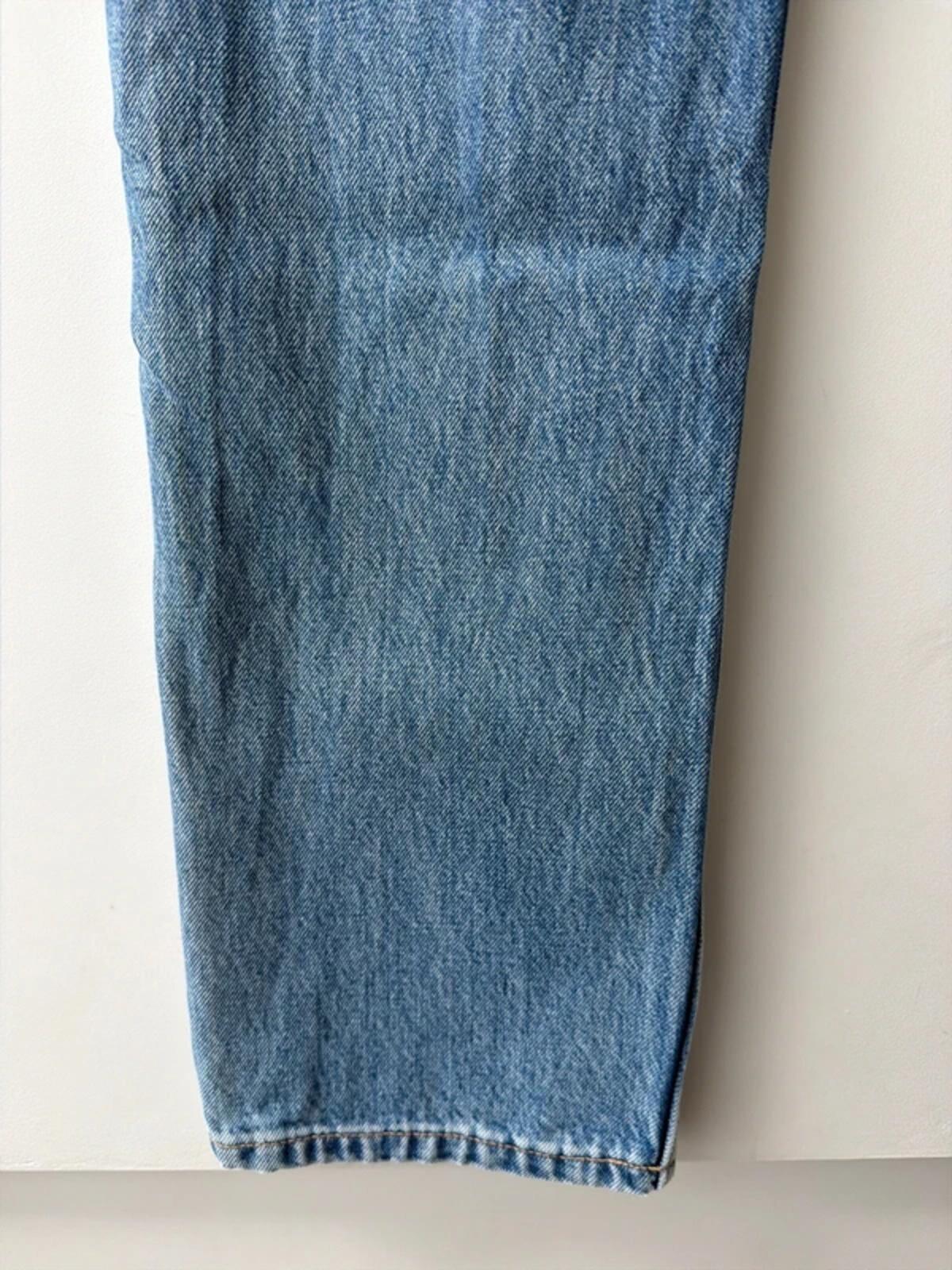 Women’s Weekday Rowe Extra High Waist Straight Fit Jeans - W24/L30 - 3378