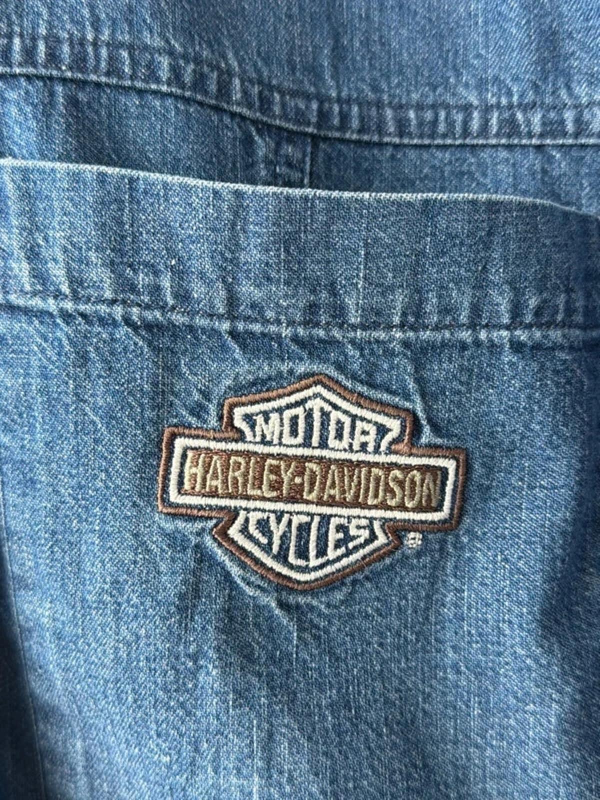 Women’s Harley Davidson Vintage Oversized Fit Denim Shirt In Navy - Large - 3380