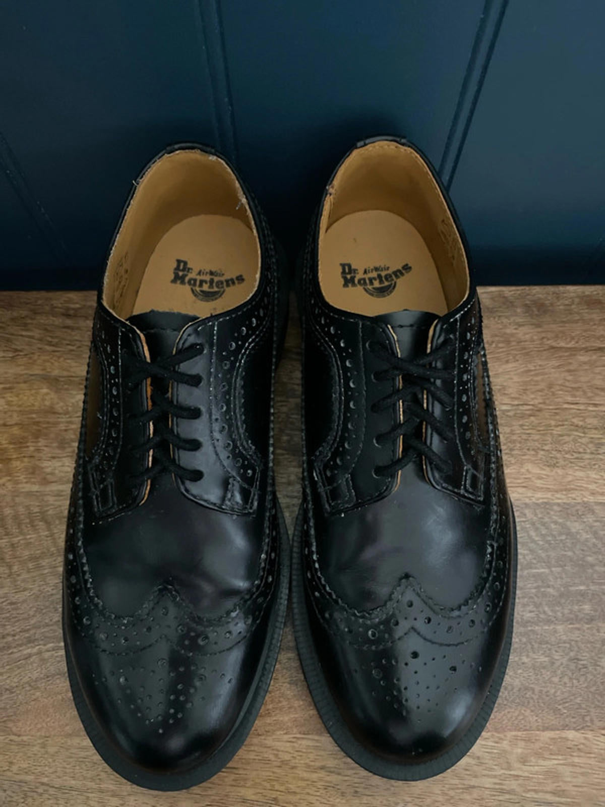 Women’s Dr Martens 3989 Smooth Leather Brogue Shoes In Black - UK3 -2469