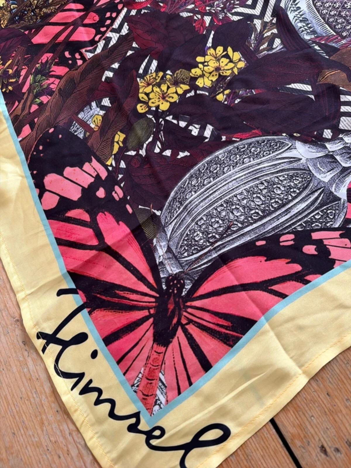 Penhalligons All Over Print Headscarf Bandanna - 3341
