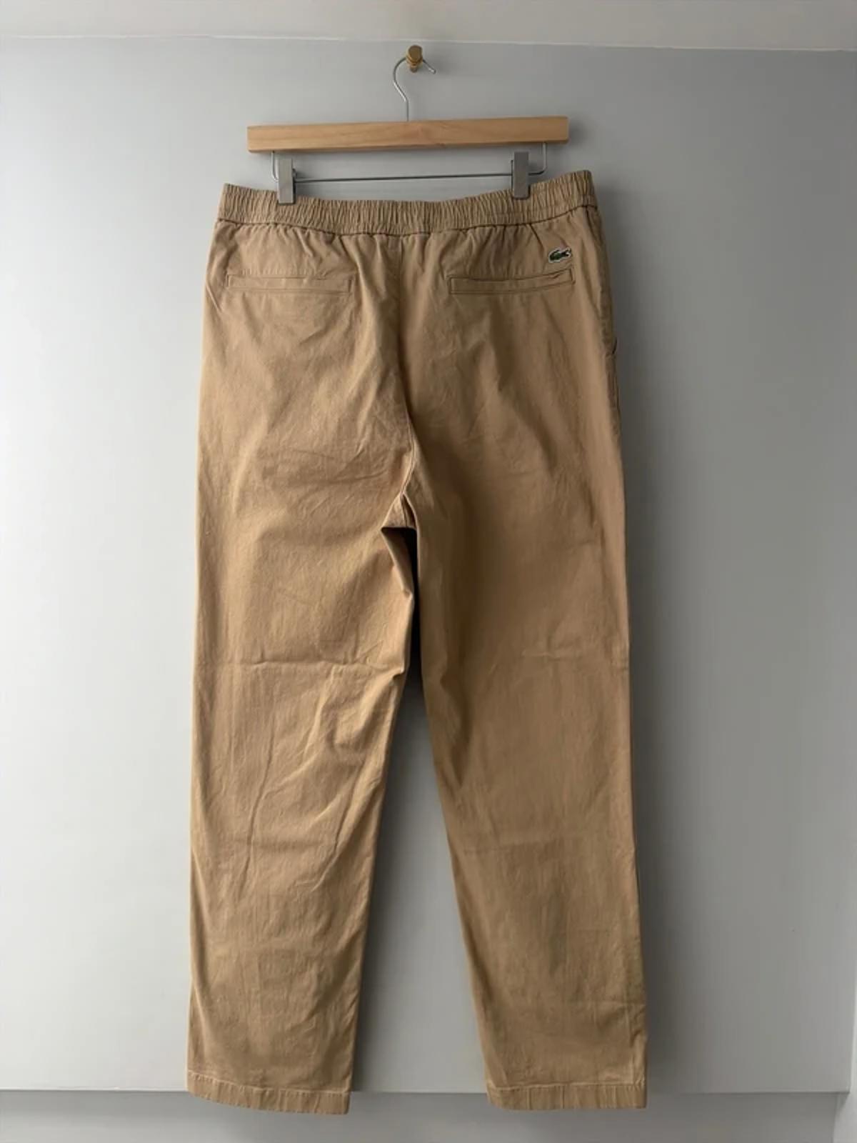 Men’s Lacoste Straight Leg Elasticated Waist Chino Trousers In Beige - W32/L30 - 3246