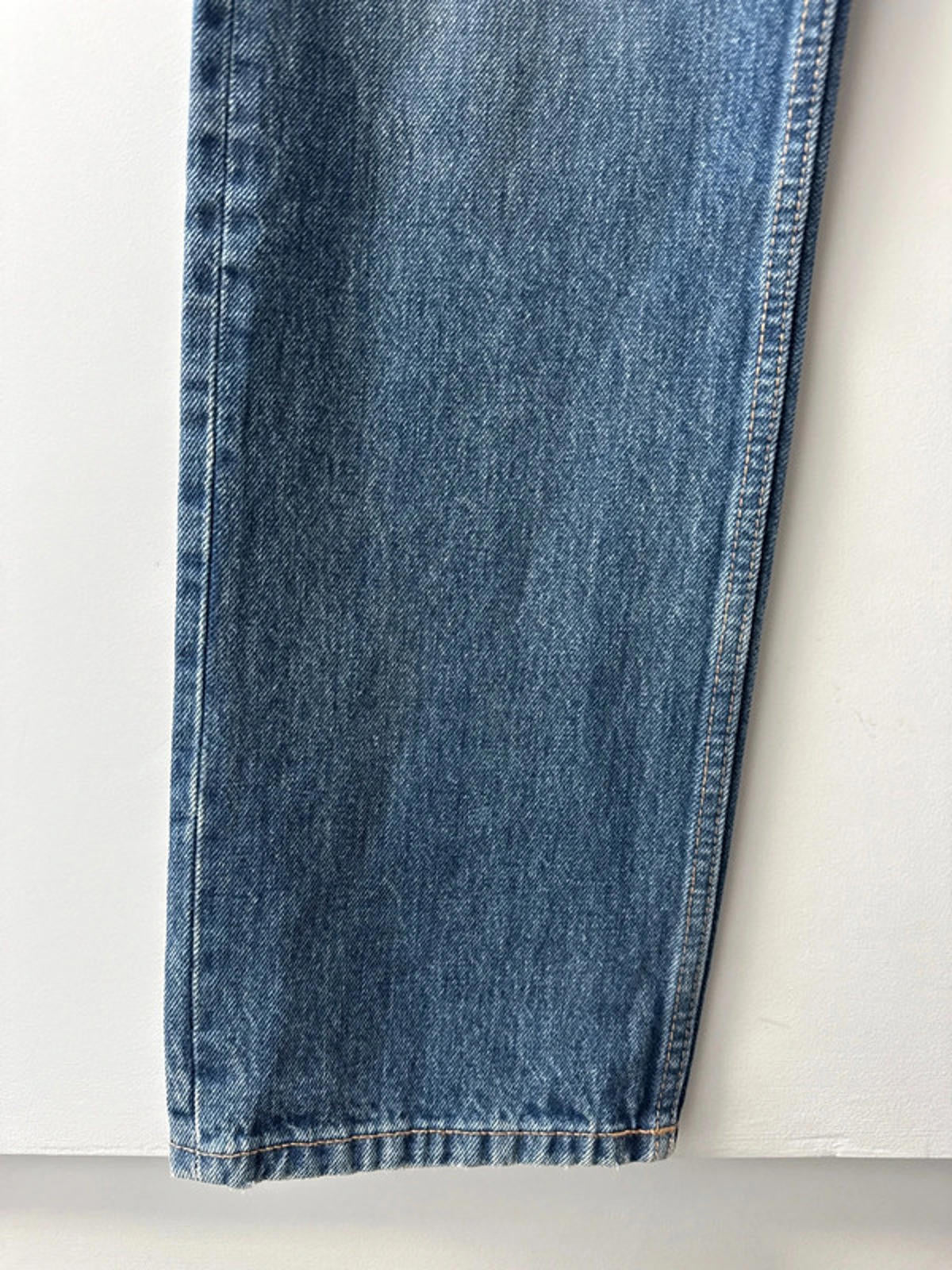 Women’s Pull & Bear Straight Fit Jeans With Wash Effect - UK8 - 1011
