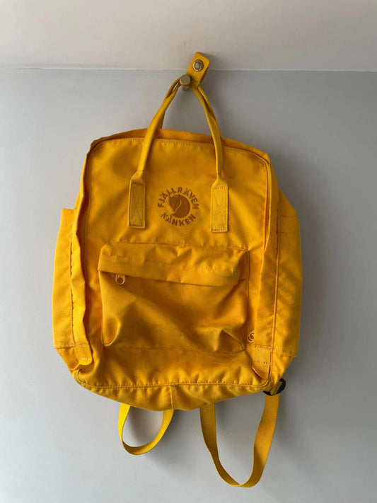 Unisex Fjallraven Kanken Rucksack Backpack In Yellow - 1941