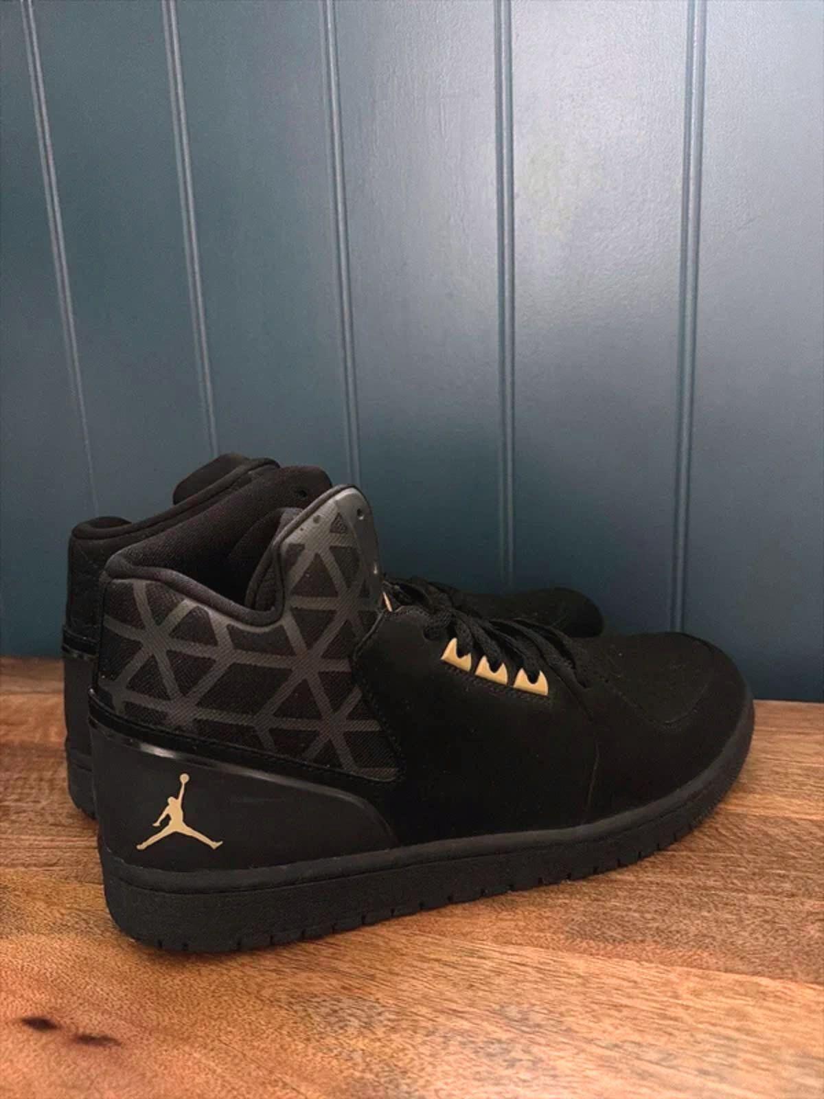 Men’s Nike Air Jordan 1 Flight 3 Basketball Trainers In Black - Uk9.5 -3300