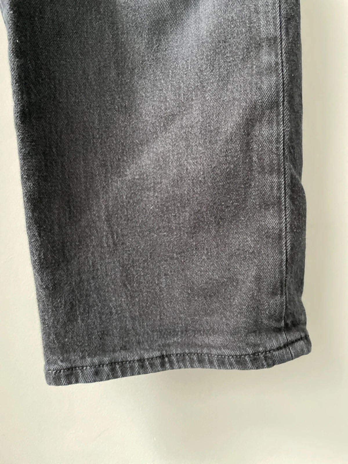 Women’s Levi’s High Waisted Ribcage Straight Fit Jeans In Black - W24/L26 - 2270