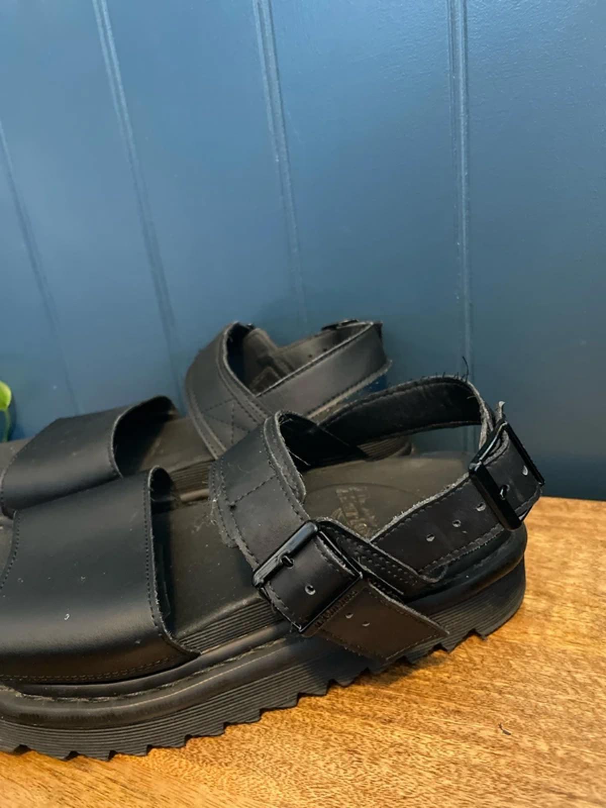 Women’s Dr Martens Voss Chunky Sole Sandals In Black - UK 7 - 3049