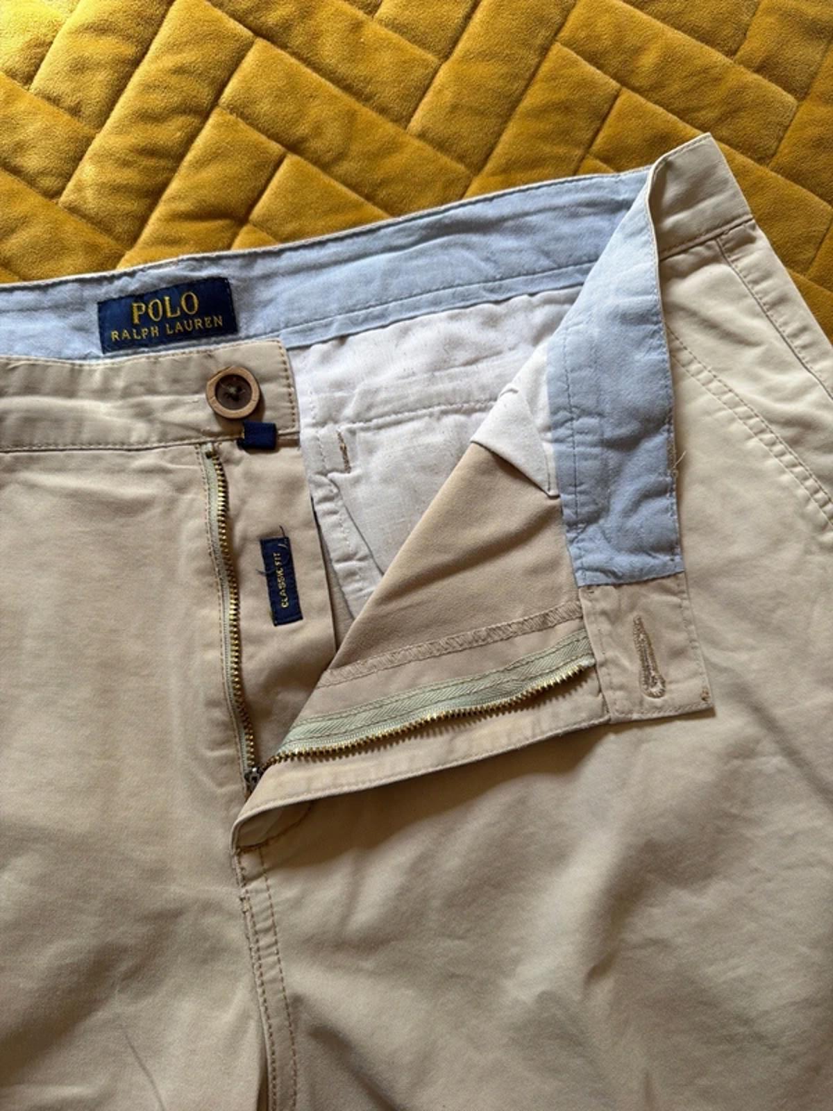 Men’s Ralph Lauren Classic Fit Chino Shorts in Beige - W36 - 3256