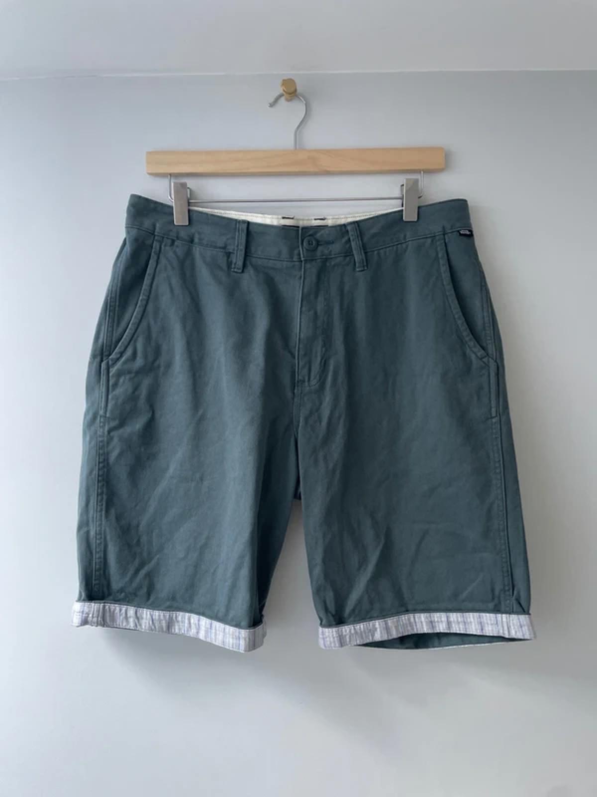 Men’s Van Classic Chino Shorts In Blue - W32/L9 - 2901