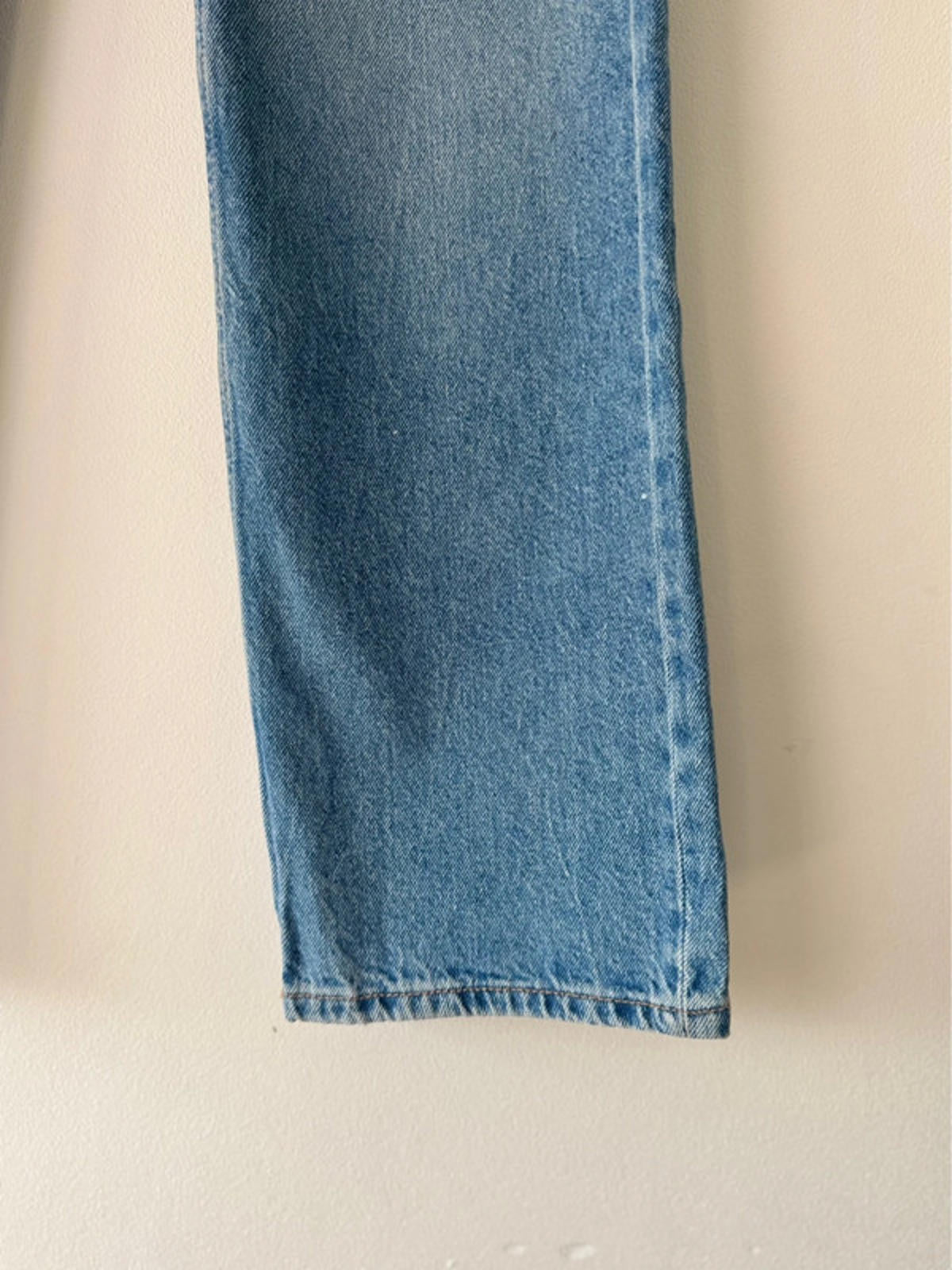 Women’s Bershka Petite Straight Leg Jeans In Navy - W28/L31 - 1314