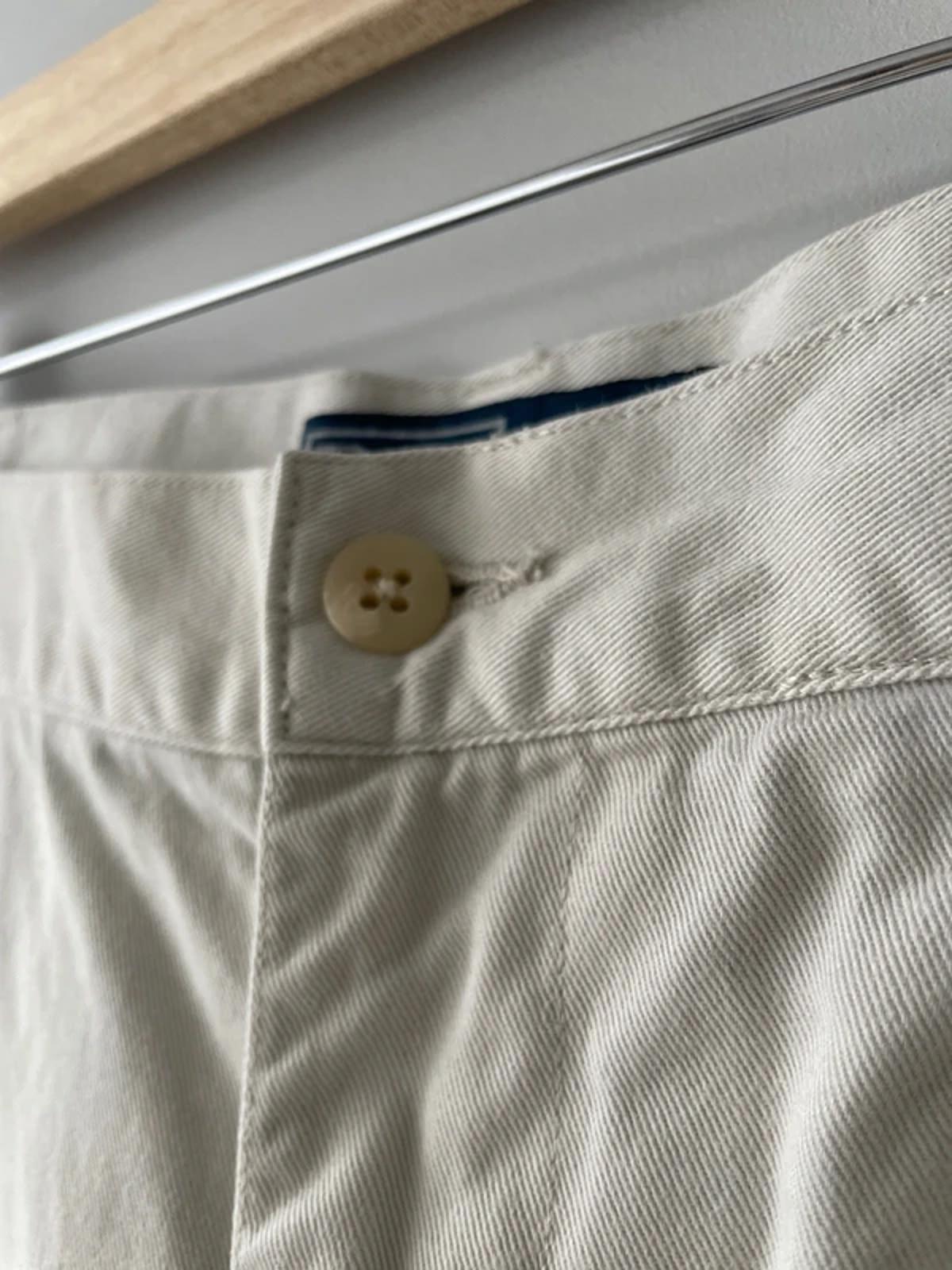 Men’s Ralph Lauren Tyler Shorts in Beige/Cream - W36/L9 - 3173