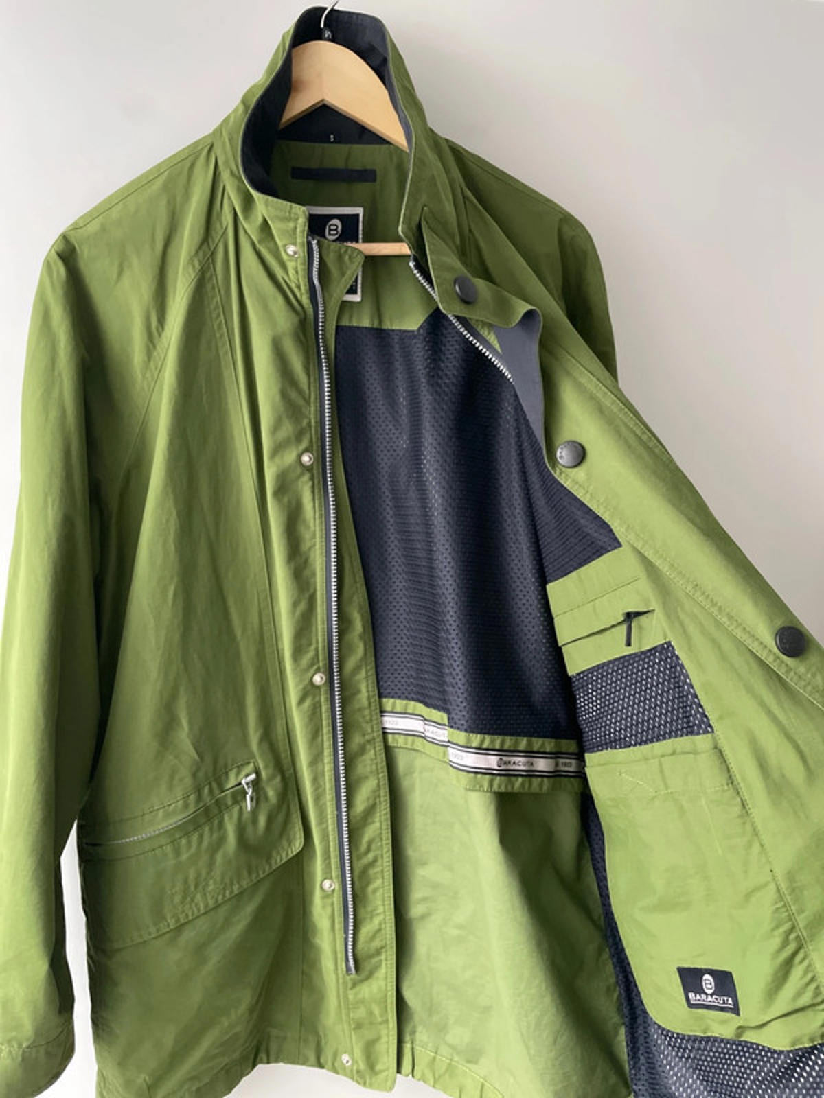 Men’s Baracuta Premium Oversized Fit Trench Coat In Khaki - Small - 2339