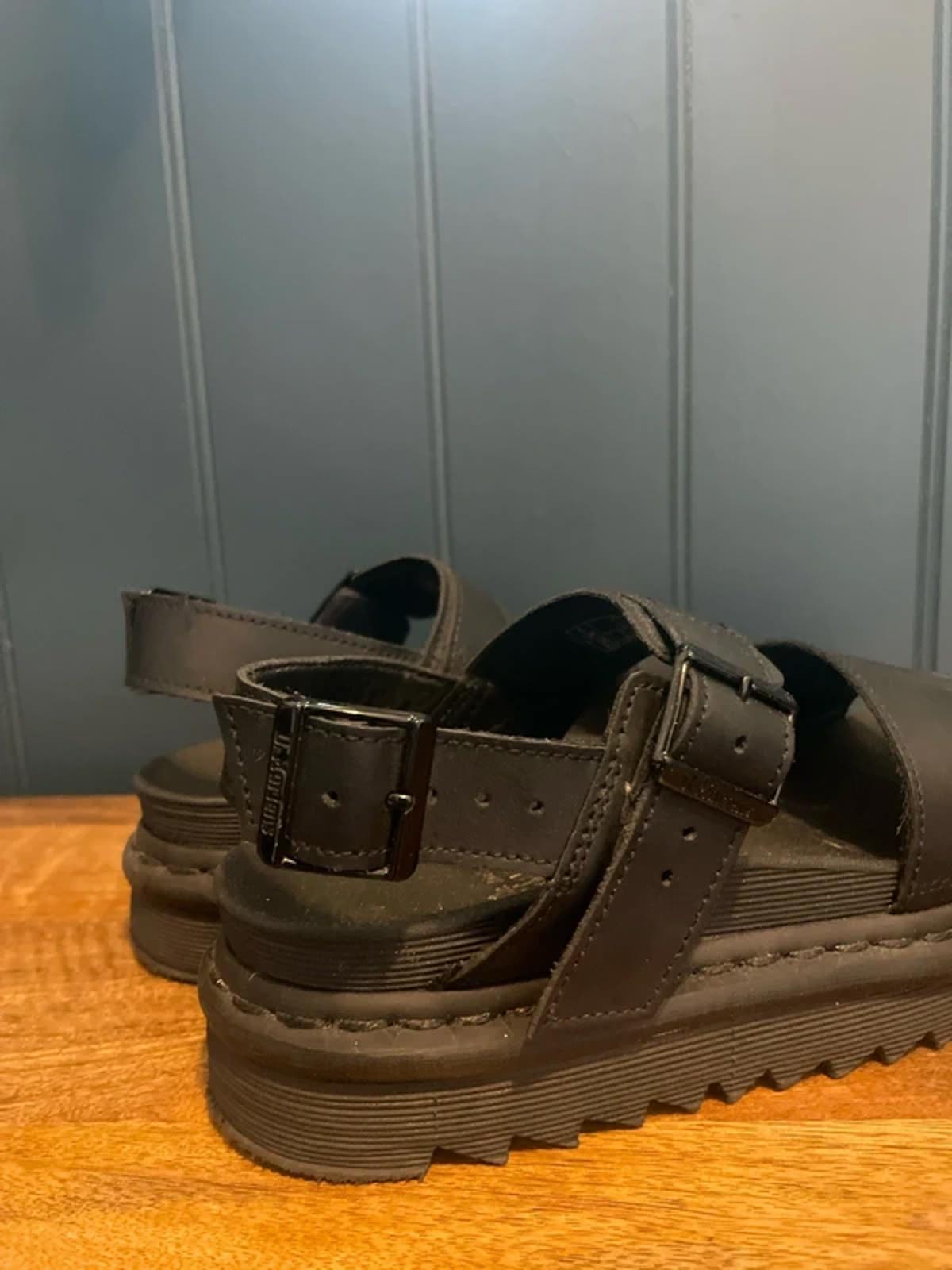 Women’s Dr Martens Voss Chunky Sole Sandals In Black - UK5 - 3086