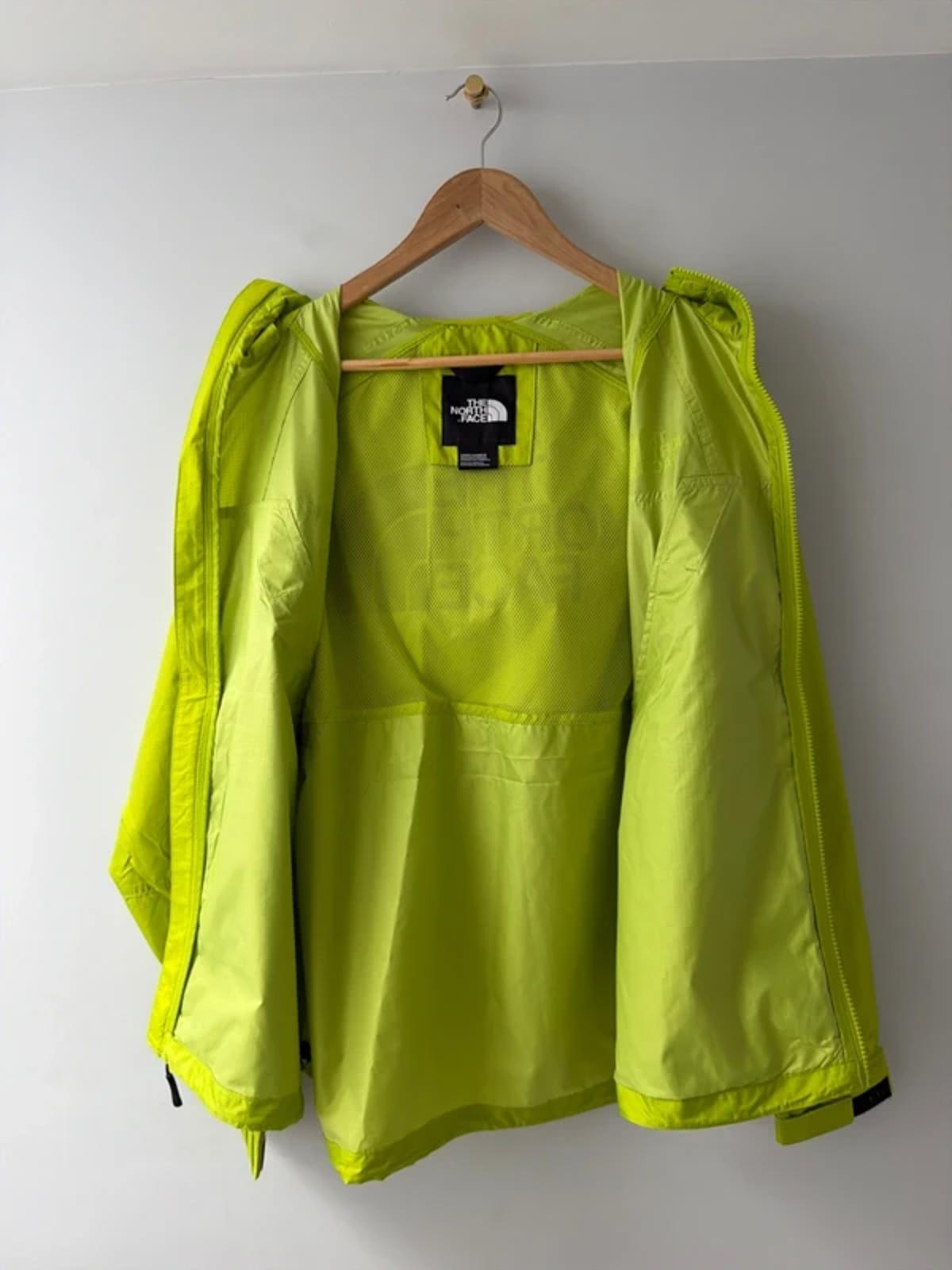 Men’s The North Face Nse Wind Hooded Track Jacket In Green - Medium - 3301