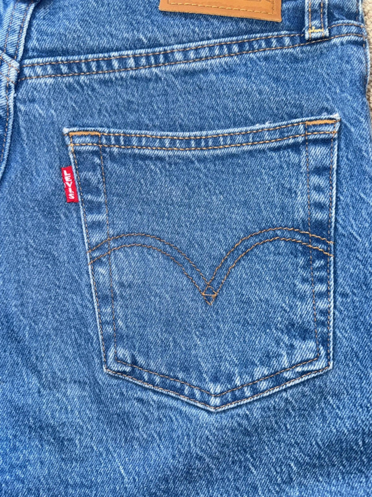 Women’s Levi’s Ribcage Crop Bootcut High Waisted Jeans In Navy - W26 / L27 -1311