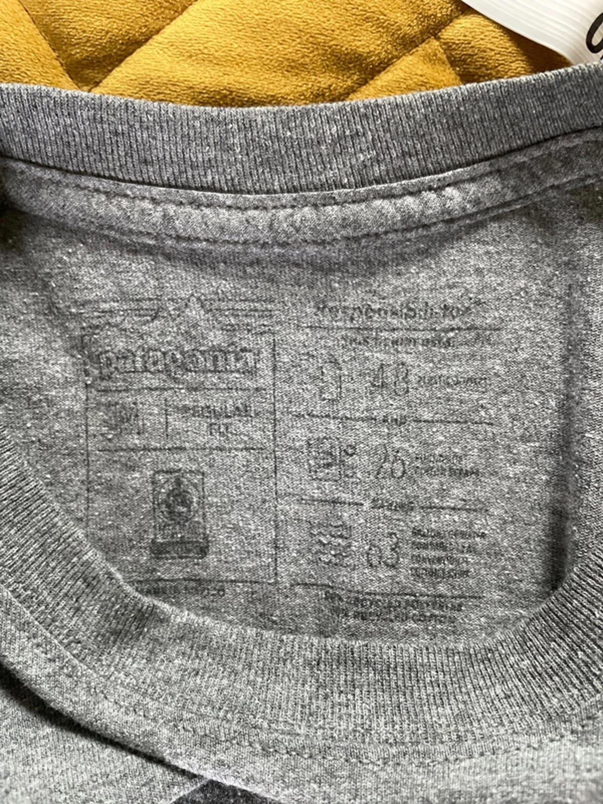 Men’s Patagonia Crew Neck Printed T-shirt In Grey - Medium - 2343