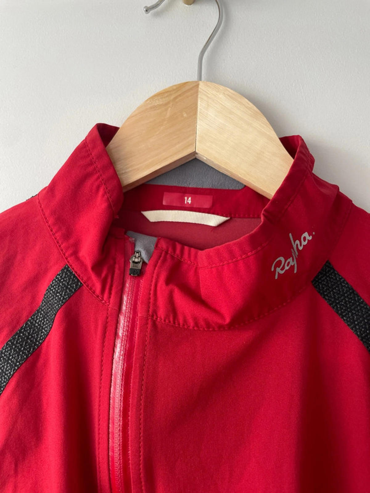 Women’s Rapha Premium Zip Through Cycling Jacket In Red - UK 14 - 1824