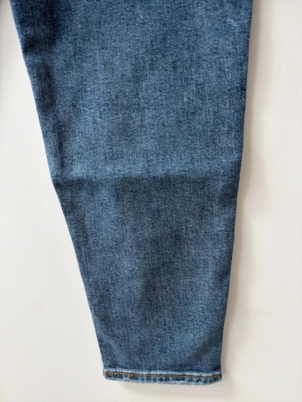 Women’s High Waisted Straight Leg Stretch Fit Mom Jeans - W28/L27 - 3434