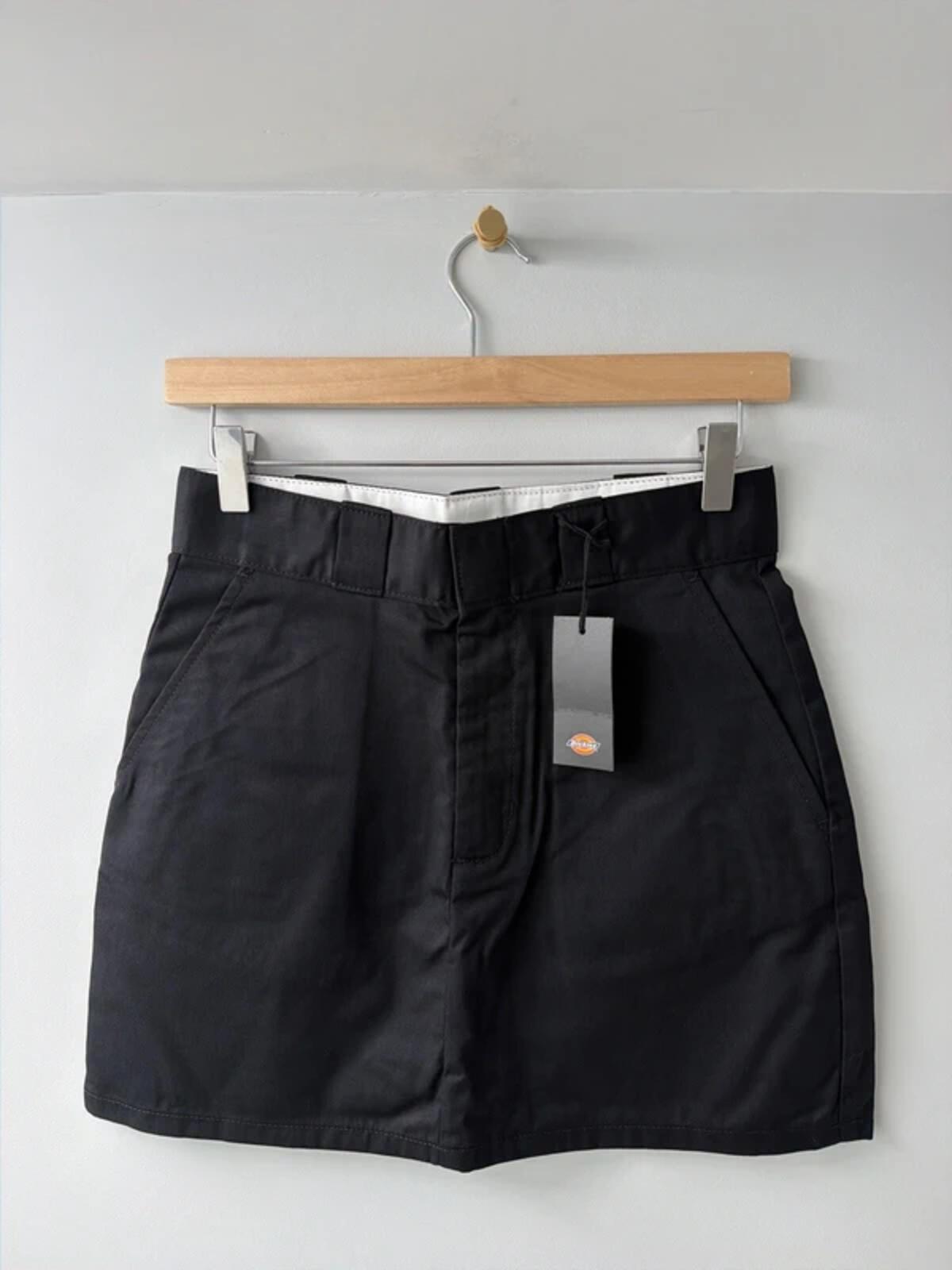 Women’s Dickies mini work skirt with pockets in black - W26 - 3439