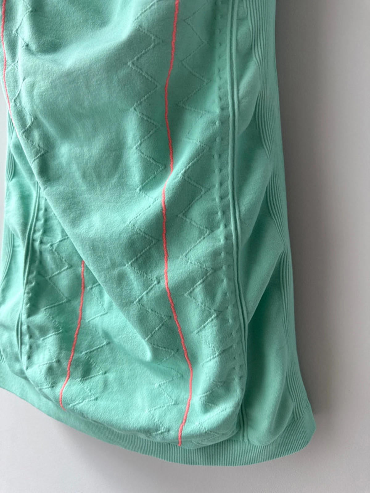 Women’s Sweaty Betty Premium sports Top - XSmall - 1684