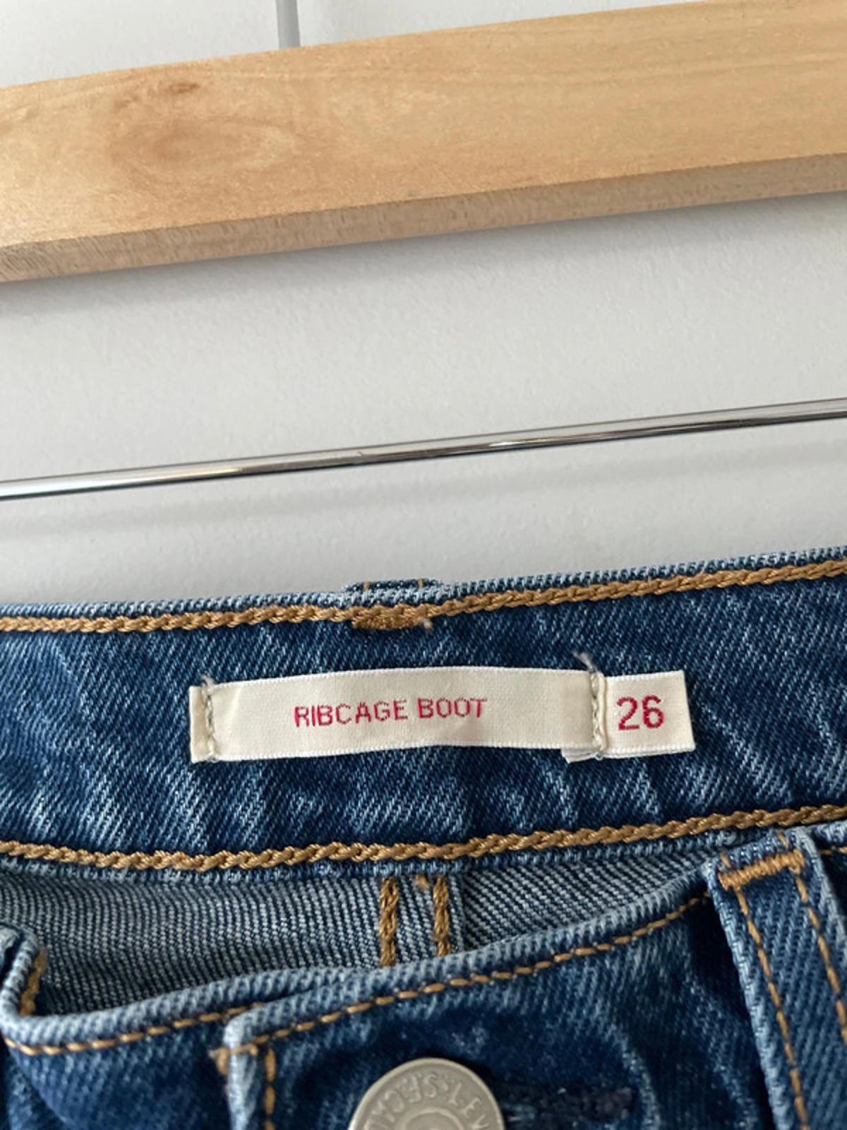 Women’s Levi’s High Waisted Ribcage Boot Straight Fit Jeans In Navy - W26/L31 - 2562