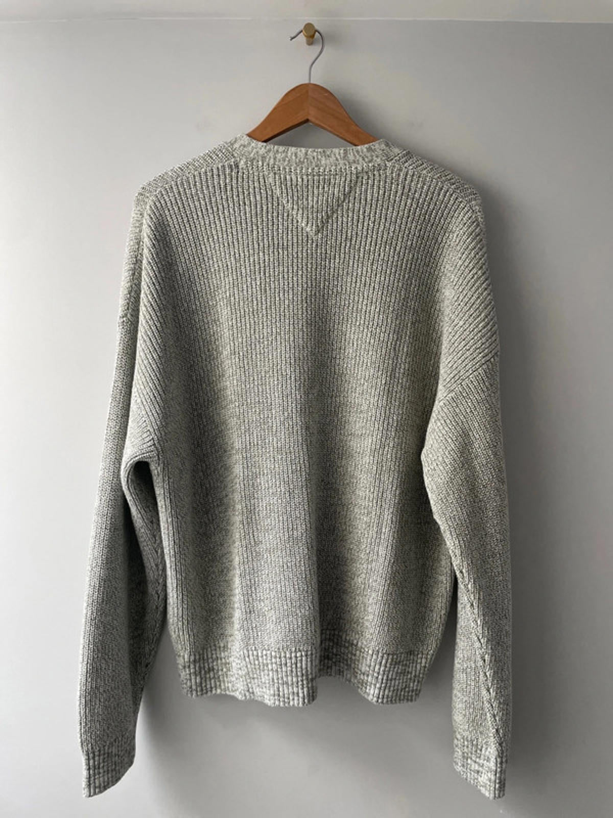 Men’s Tommy Hilfiger Badge Knitted Cardigan In Grey - Medium - 2308