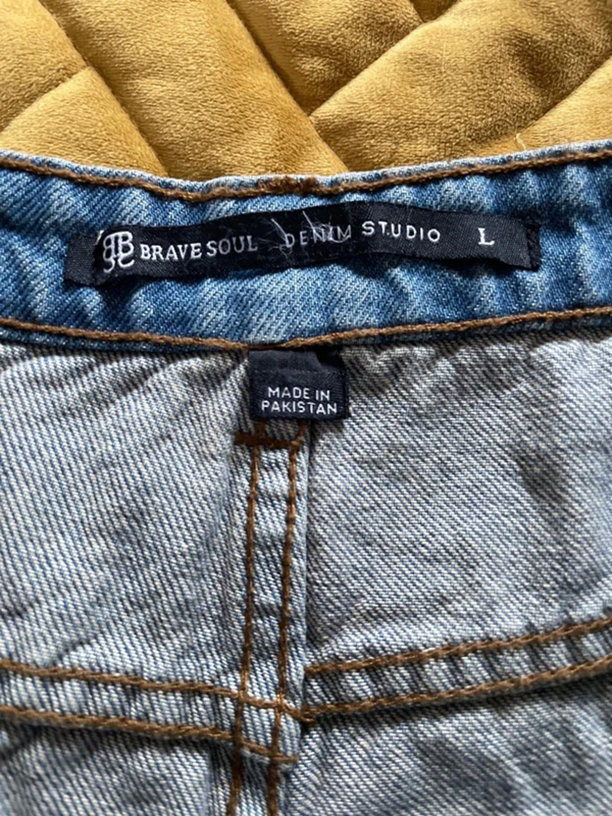 Men’s Brave Soul Denim Studio Cargo Shorts in Blue - W33/L10 - 3160