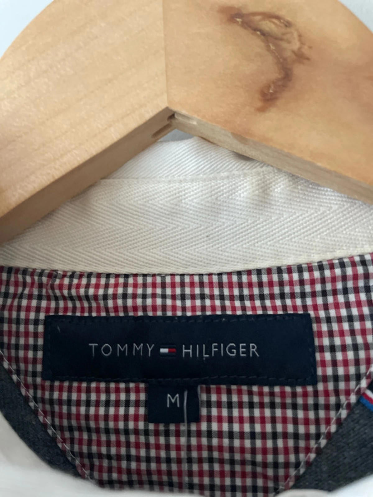 Men’s Tommy Hilfiger Stripped Rugby Polo Top In Grey/Red - Medium - 2533