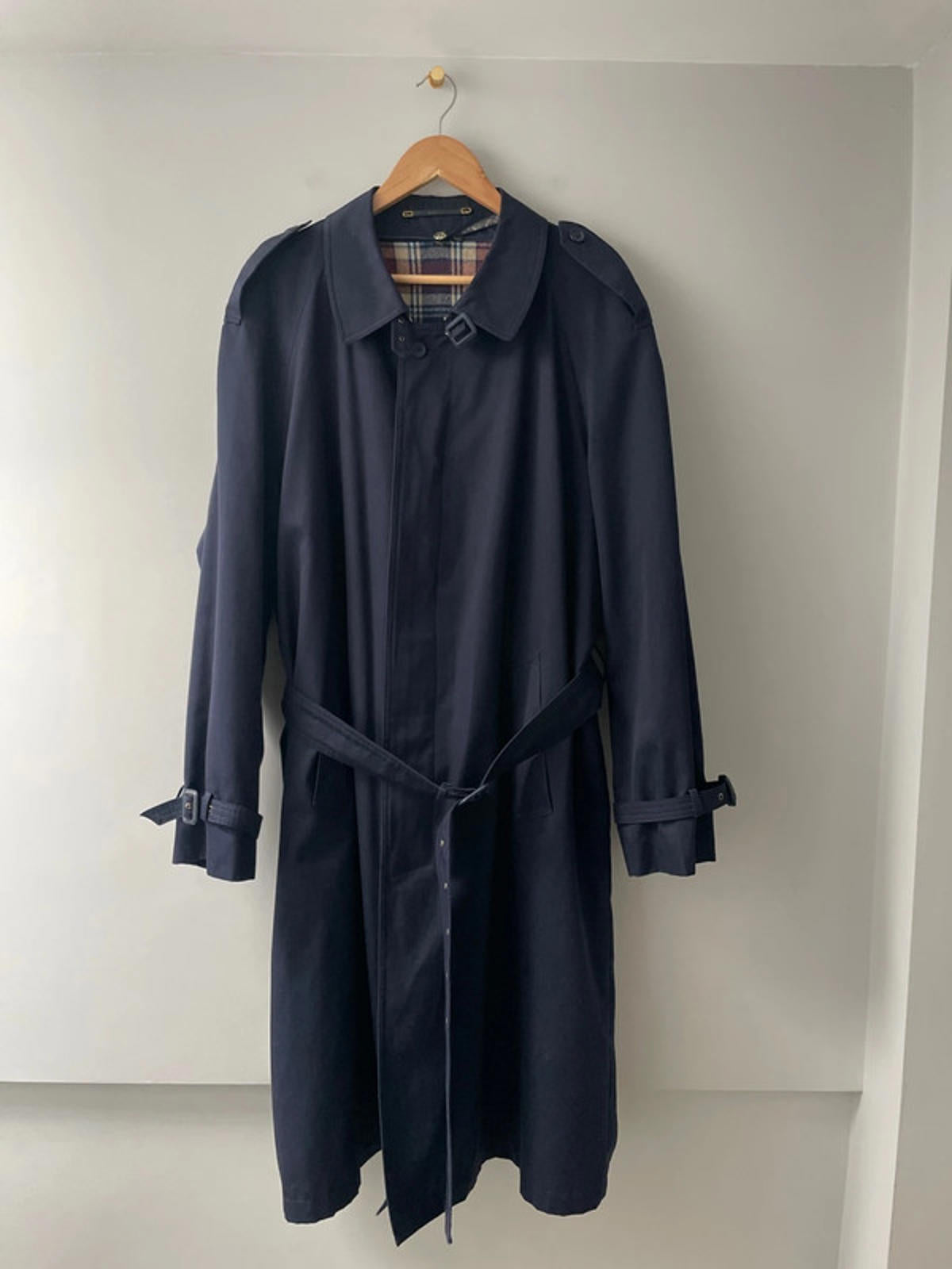 Men’s Baracuta Premium Belted Trench Coat in Navy Blue - Xlarge - 2650