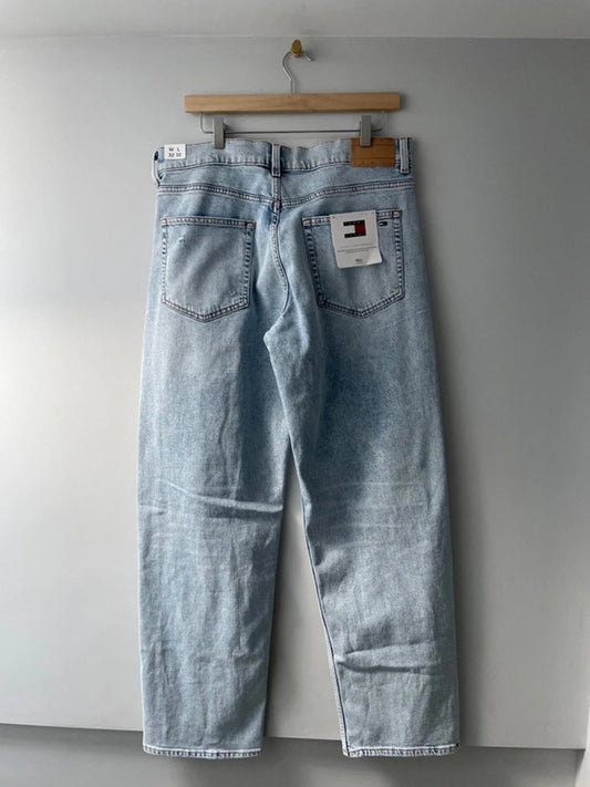 Men’s Tommy Hilfiger Jamie Loose Fit Ripped Effect Jeans In Blue - W32/L32 - 2524