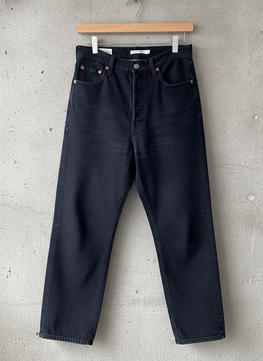 Women’s Levi’s High Waisted Ribcage Straight Fit Jeans In Black - W26/L27 -1848