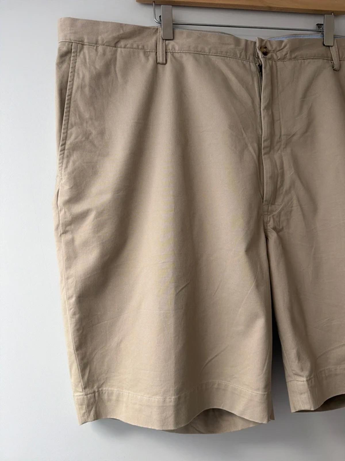 Men’s Ralph Lauren Stretch Classic Fit Chino Shorts in Beige - W48 - 3275