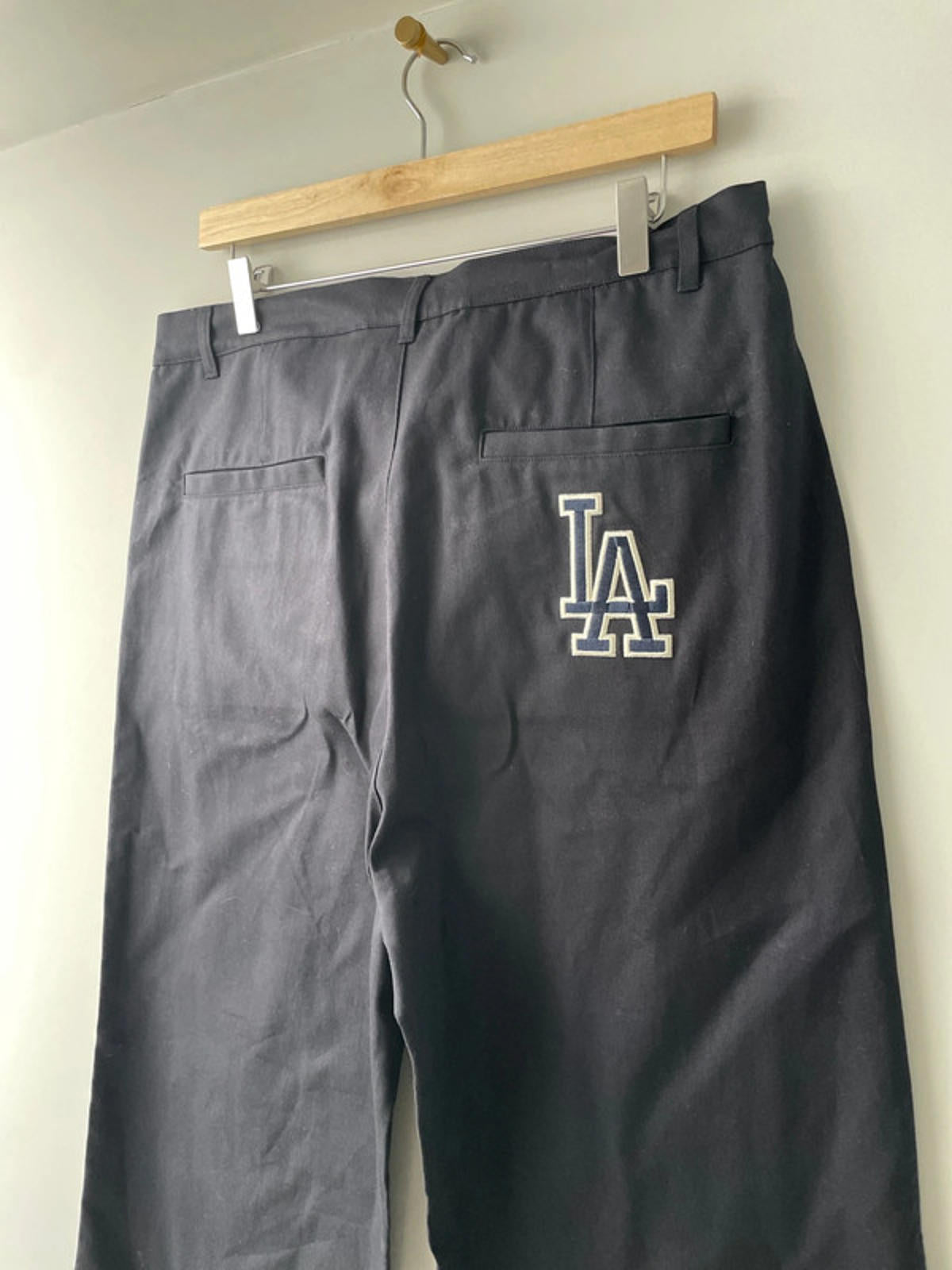 Men’s New Era LA Dodgers Wide Leg Trousers In Navy - W32/L30 - 2006