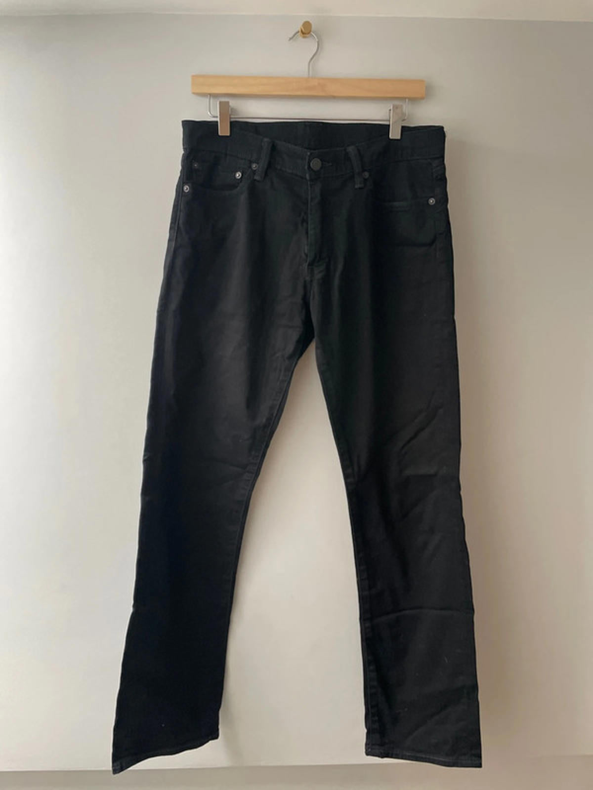Men’s Levi’s 504 Straight Fit Jeans in Black - W32/L32 - 2788