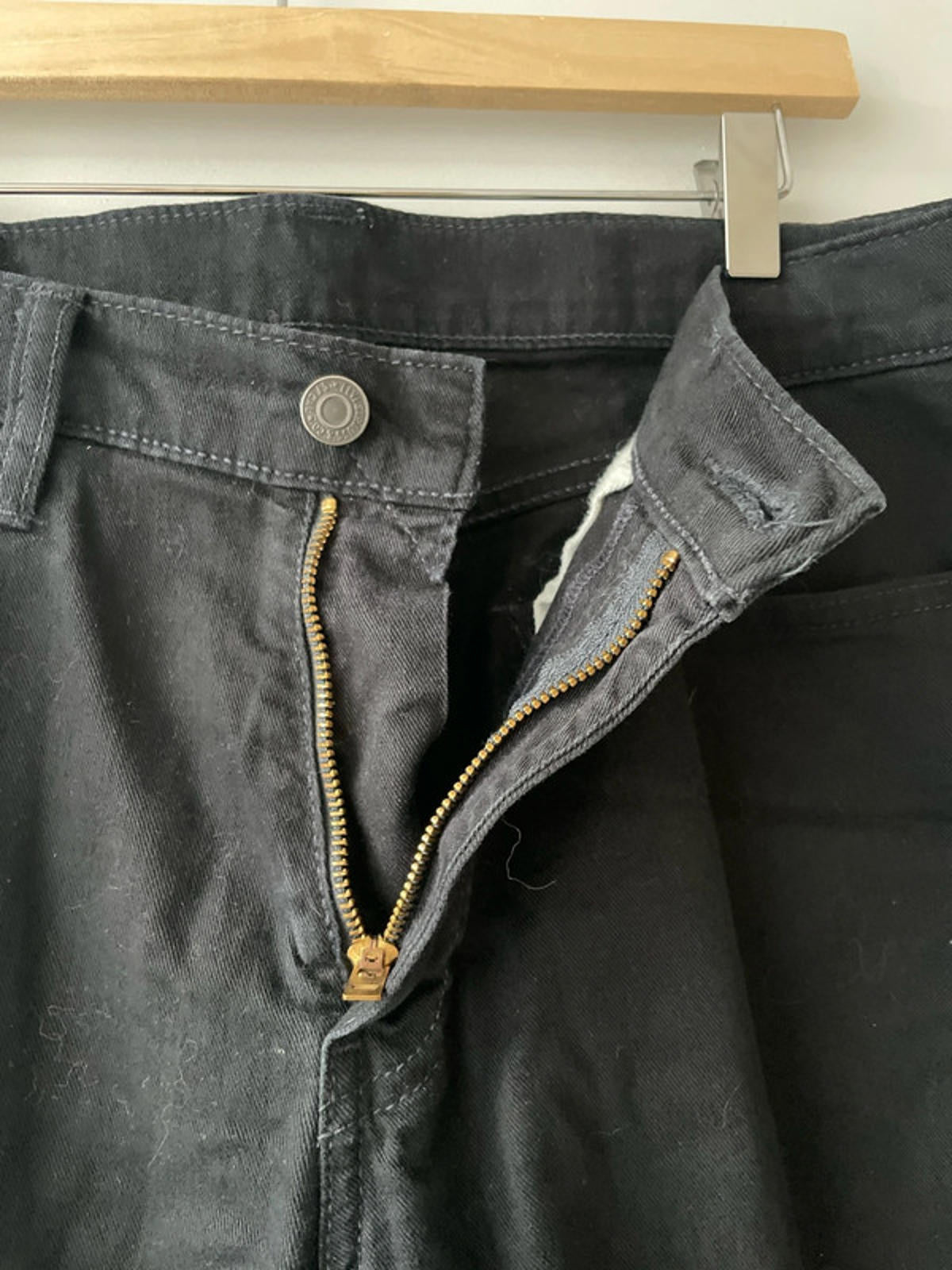 Men’s Levi’s 504 Straight Fit Jeans in Black - W32/L32 - 2788