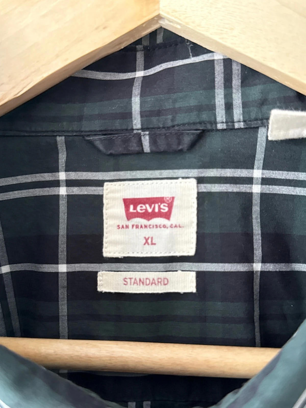 Men’s Levi’s Standard Fit Check Shirt In Green - XLarge - 1965