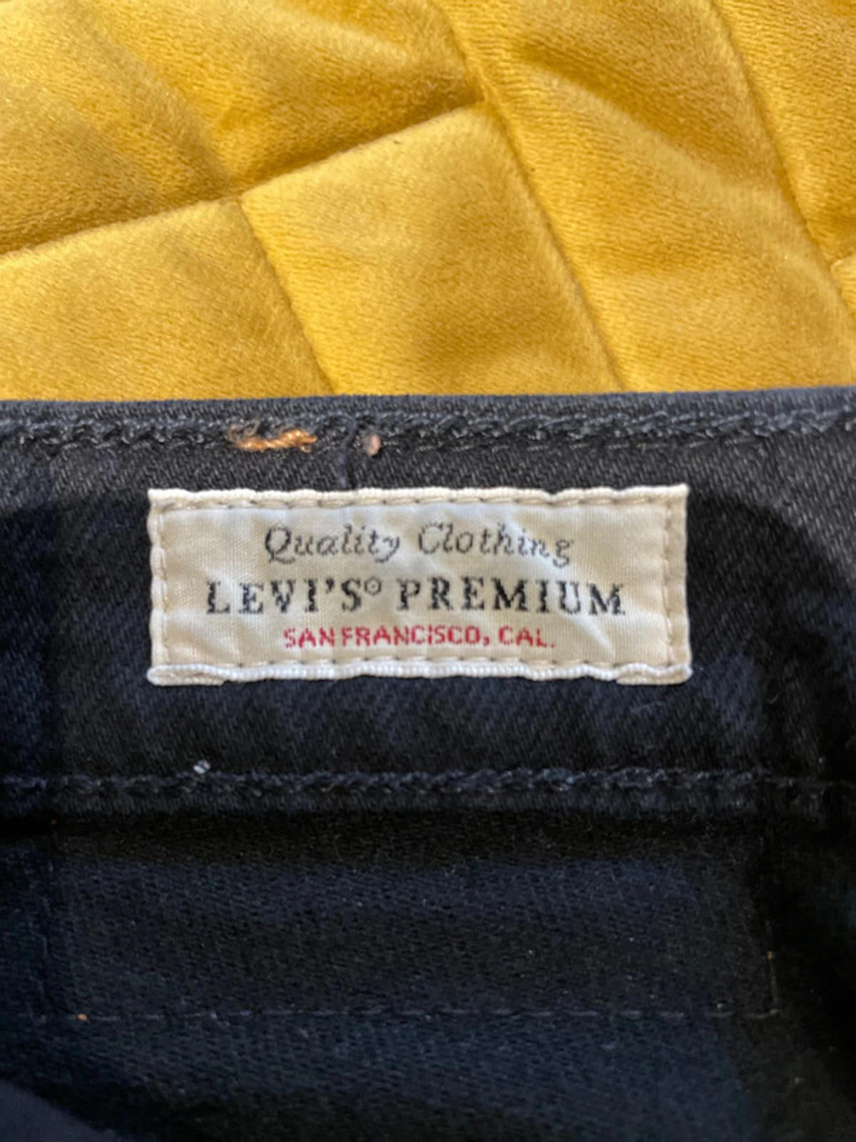 Women’s Levi’s High Waisted Ribcage Straight Fit Jeans In Black - W26/L27 - 2758