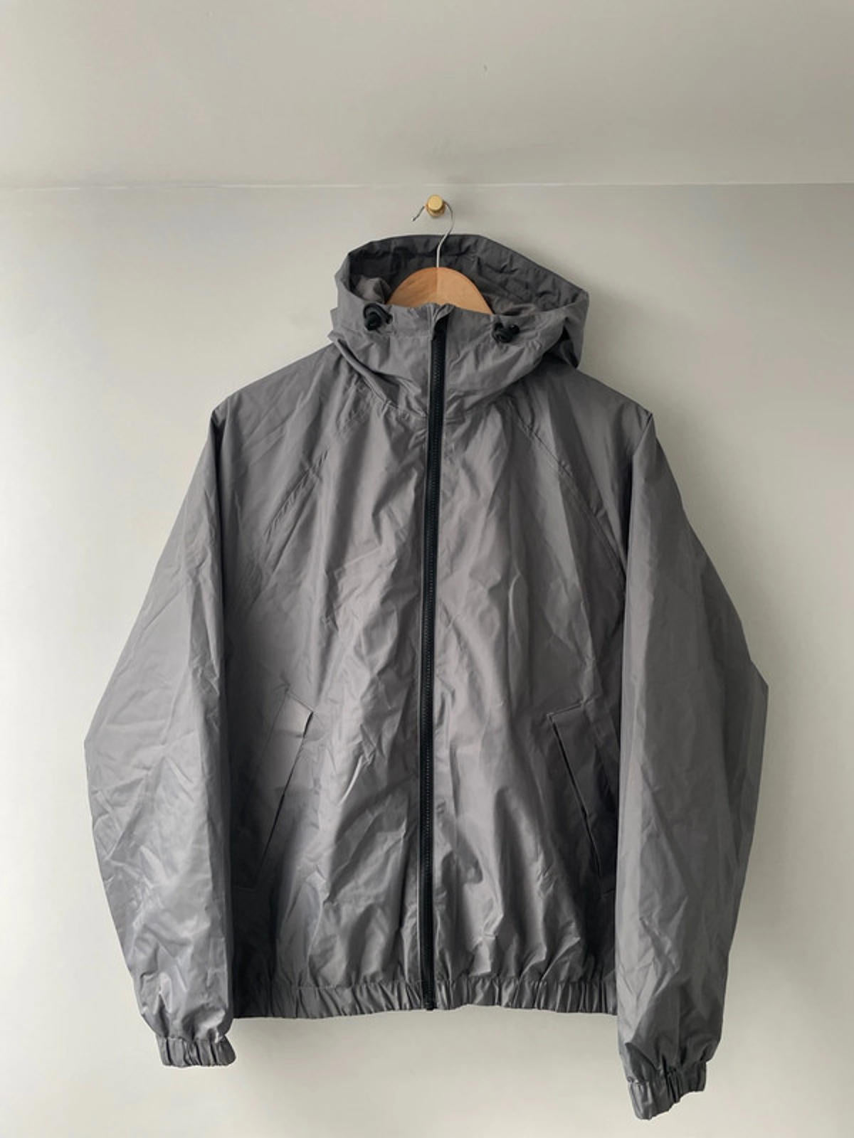 Men’s H&M Oversized Fit Windbreaker Hooded Jacket In Grey - XSmall - 2442