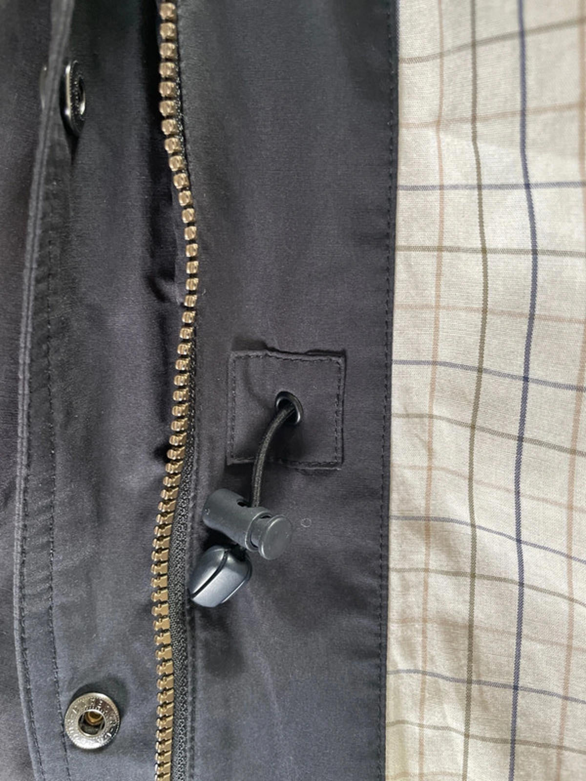 Women’s Barbour Waterproof And Breathable Jacket Packable Hood In Black - UK 12 - 2241