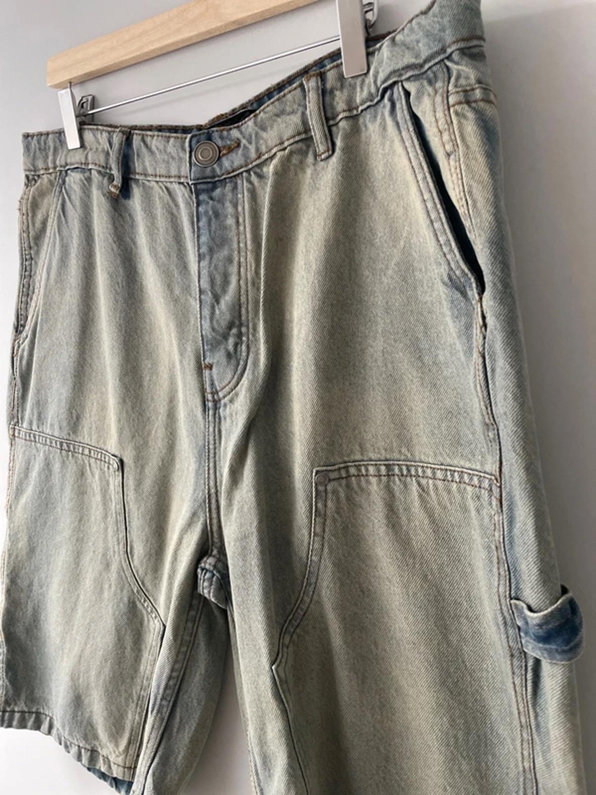 Men’s Brave Soul Denim Studio Cargo Shorts in Blue - W33/L10 - 3160