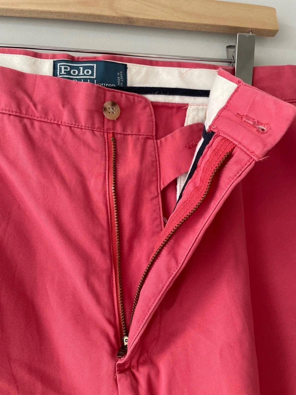 Men’s Ralph Lauren Classic Chino Shorts In Red - W42/L11 - 3132