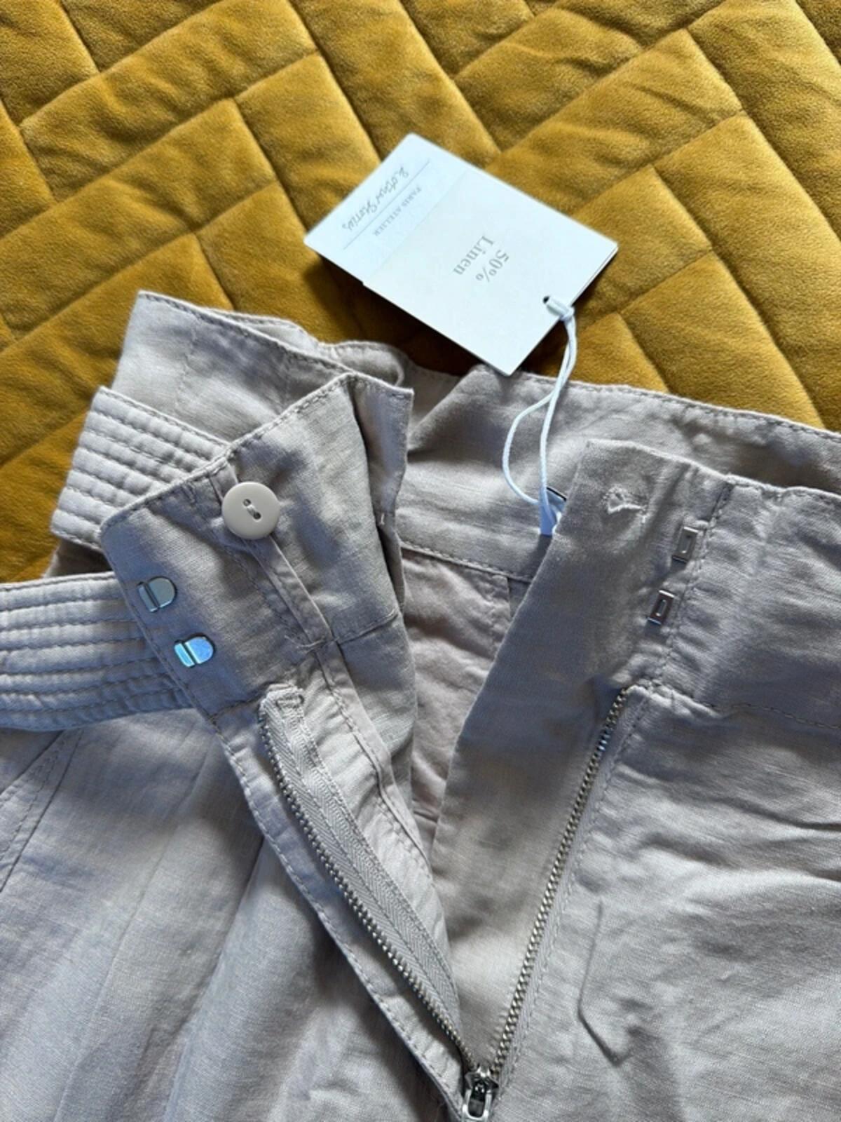 Women’s & Other Stories linen tie front paperbag style shorts - Uk6 - 3444