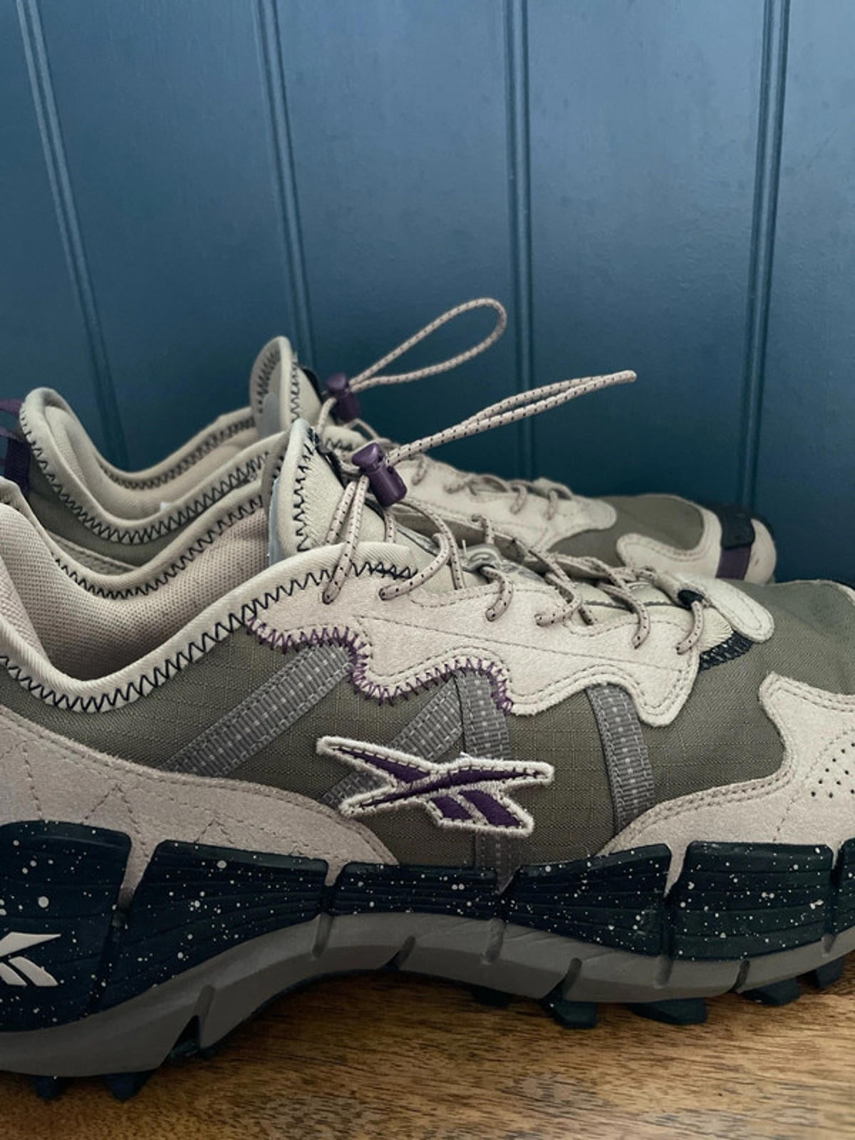 Men’s Reebok Zig Kinetica 2 Edge 'Army Green' size? Exclusive - UK10 - 2570