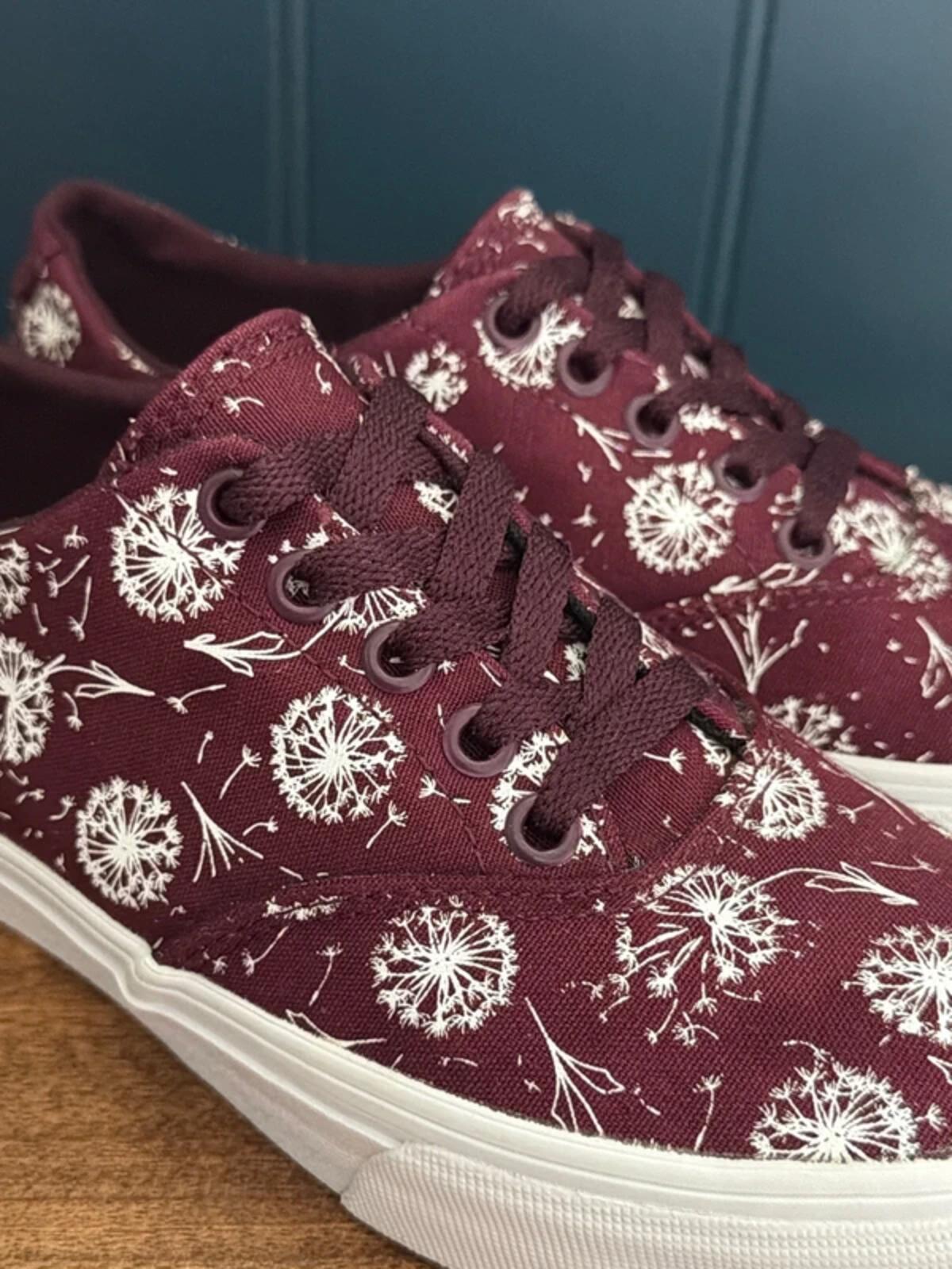 Women’s Vans Winston Printed Trainers In Burgundy - UK4.5 - 3321