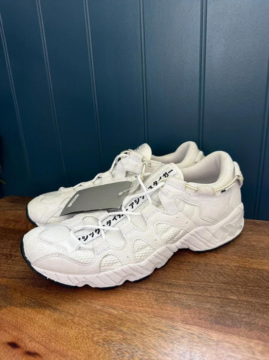 Men’s Asics Gel-Mai limited edition chunky sole trainers in white - uk8.5 - 3477