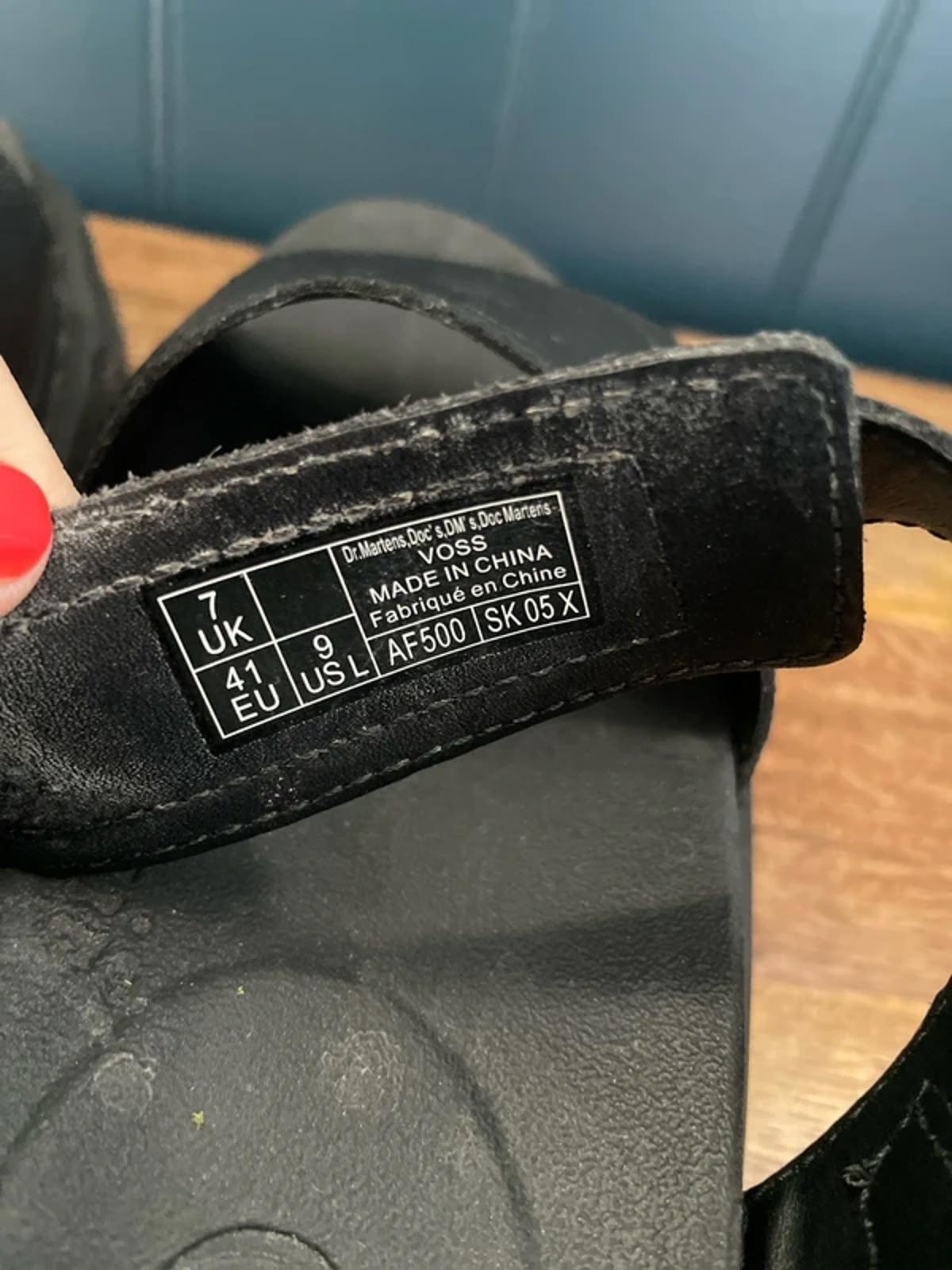 Women’s Dr Martens Voss Chunky Sole Sandals In Black - UK 7 - 3045