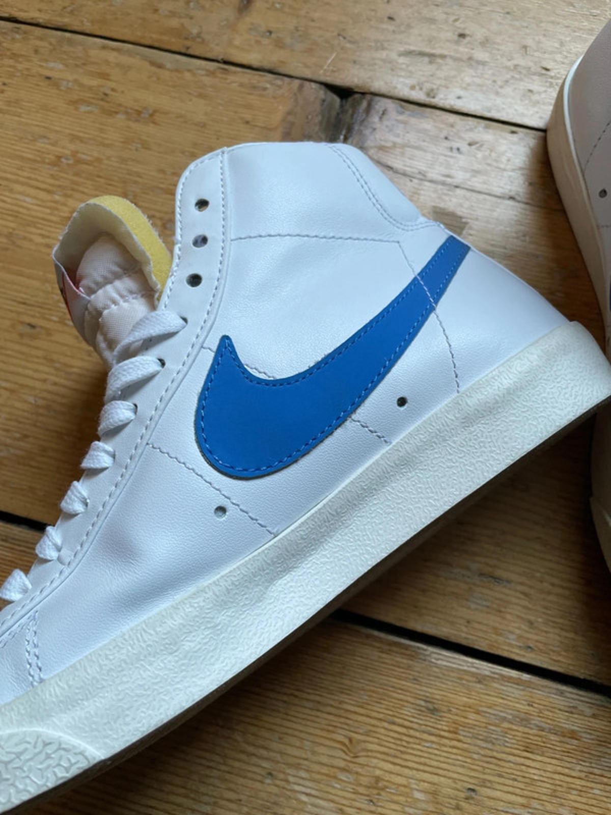 Women’s Nike Blazer Mid in leather & Suede - UK4 - New Never Worn