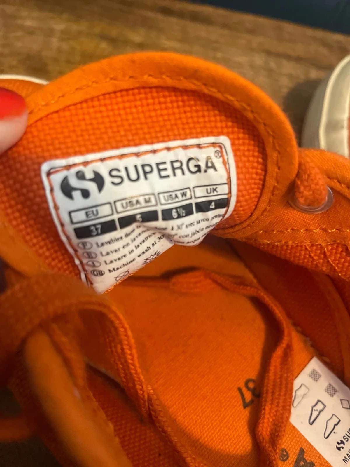 Women’s Superga 2750 Cotu Classic Trainers In Orange - UK4 - 3081