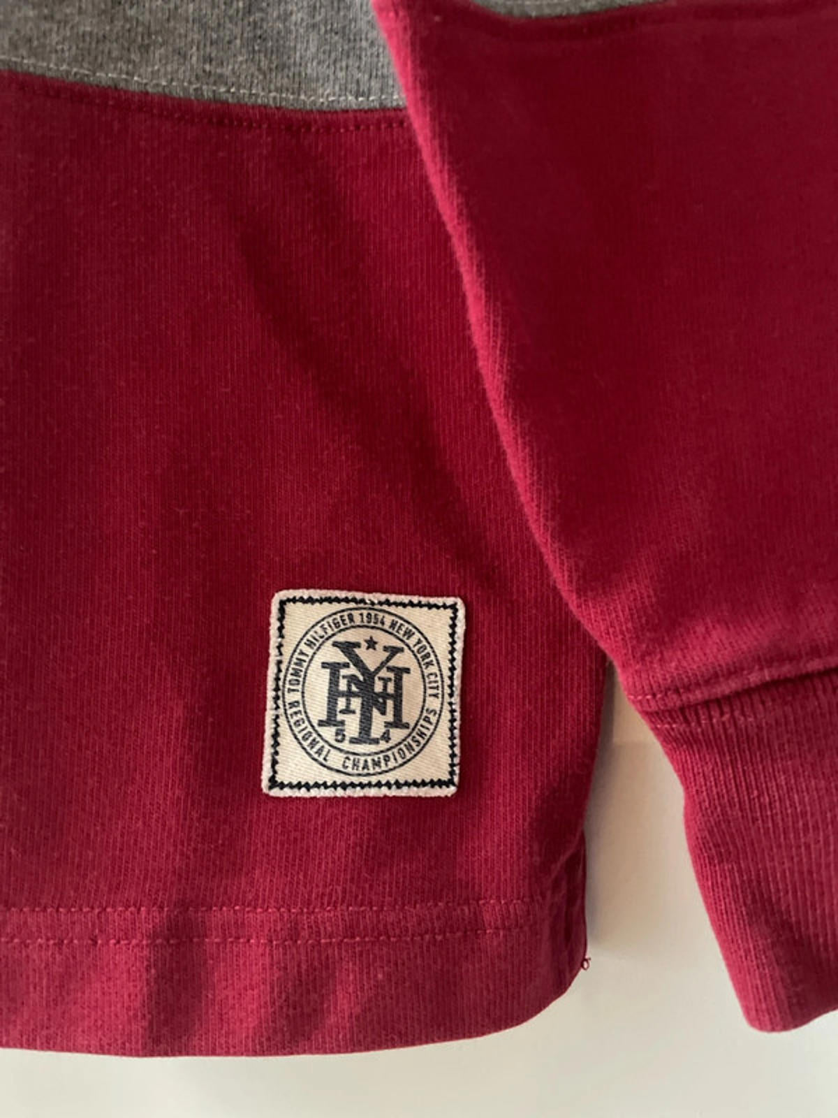 Men’s Tommy Hilfiger Stripped Rugby Polo Top In Grey/Red - Medium - 2533